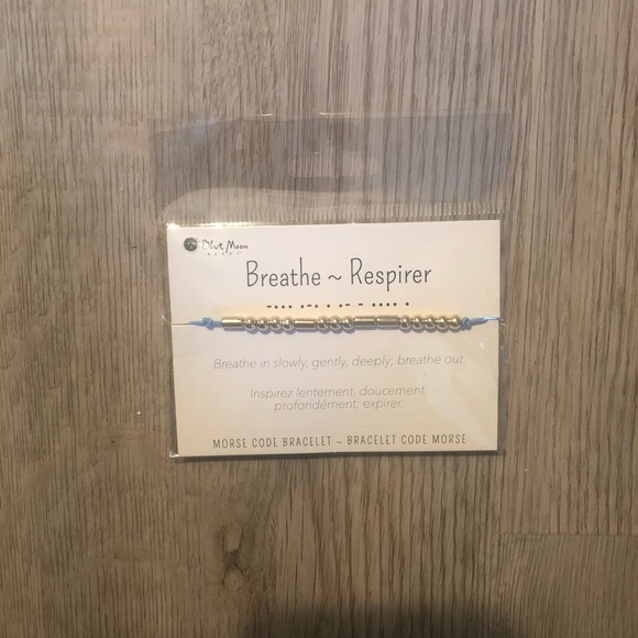 Blue Moon Beads Morse Code Bracelet - Breathe - Picture 1 of 2